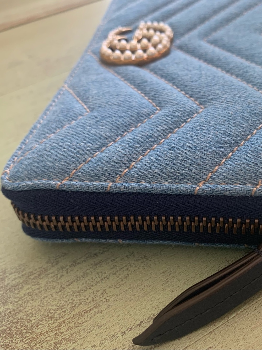 NWOT Gucci GG Marmont Denim Pearl Zippy Wallet - Picture 7 of 12